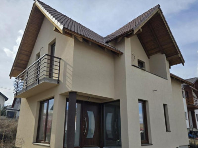 Casa semifinisata 4 camere, CF disponibil, Campenesti