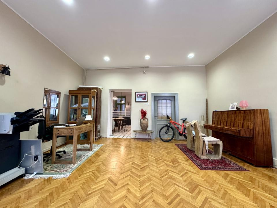 Spatiu pentru birouri, 71 mp utili, garaj, zona Calea Dorobanților