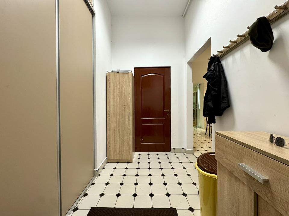 Spatiu pentru birouri, 71 mp utili, garaj, zona Calea Dorobanților
