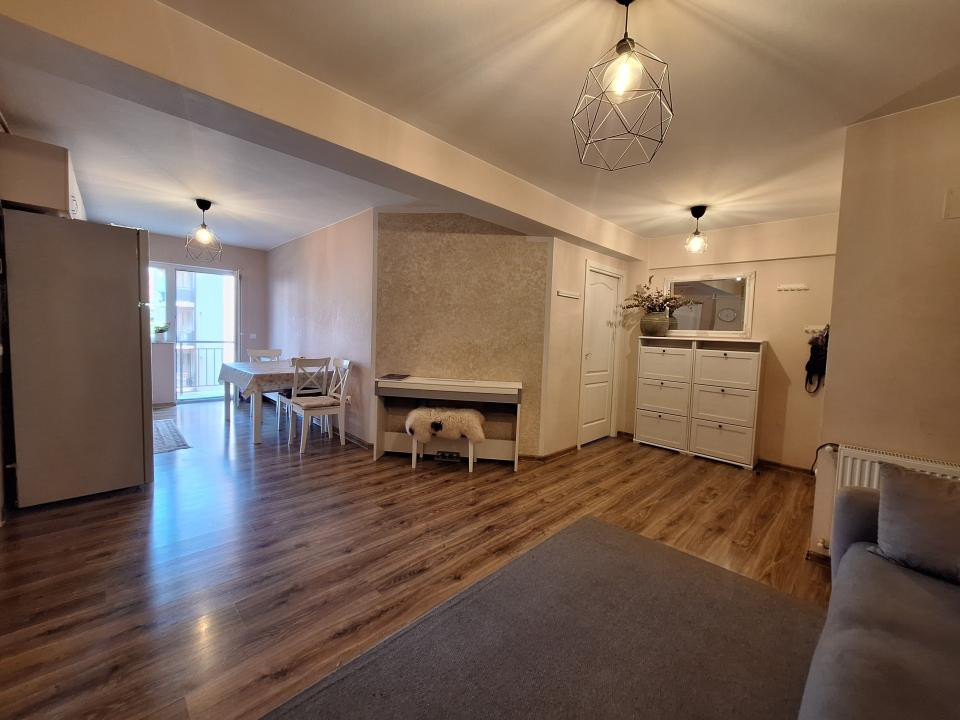 Apartament decomandat, 63,48 mp, balcon, zona Muzeul Apei