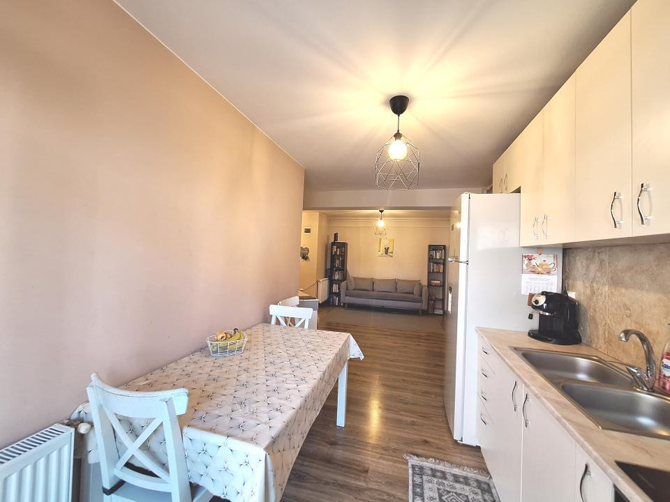 Apartament cu 3 camere, 63,48 mp, balcon, zona Muzeul Apei