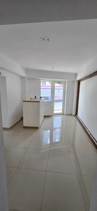 Spațiu comercial ideal pentru clinică, 110 mp, zona străzii Decebal