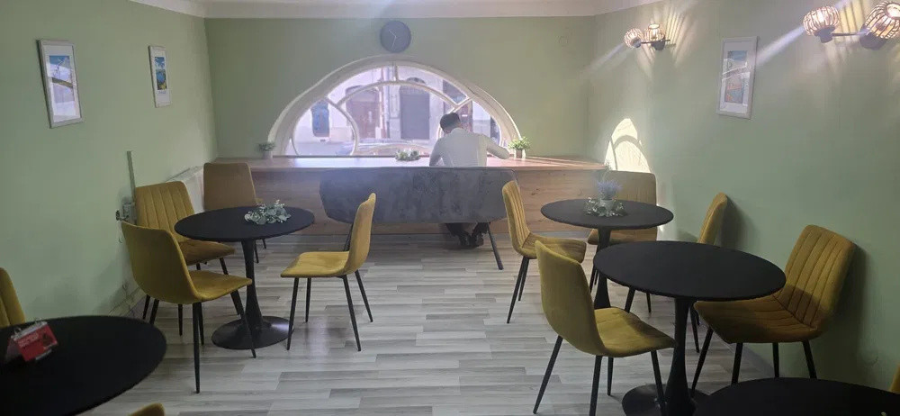 Spatiu comercial cu alimentatie publica, 93mp, zona Ultracentrala