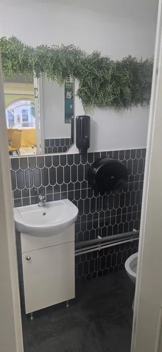 Spatiu comercial cu alimentatie publica, 93mp, zona Ultracentrala