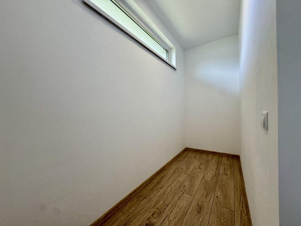 Casa individuala pe un singur nivel, 100 mp utili, 500 mp teren, Corușu