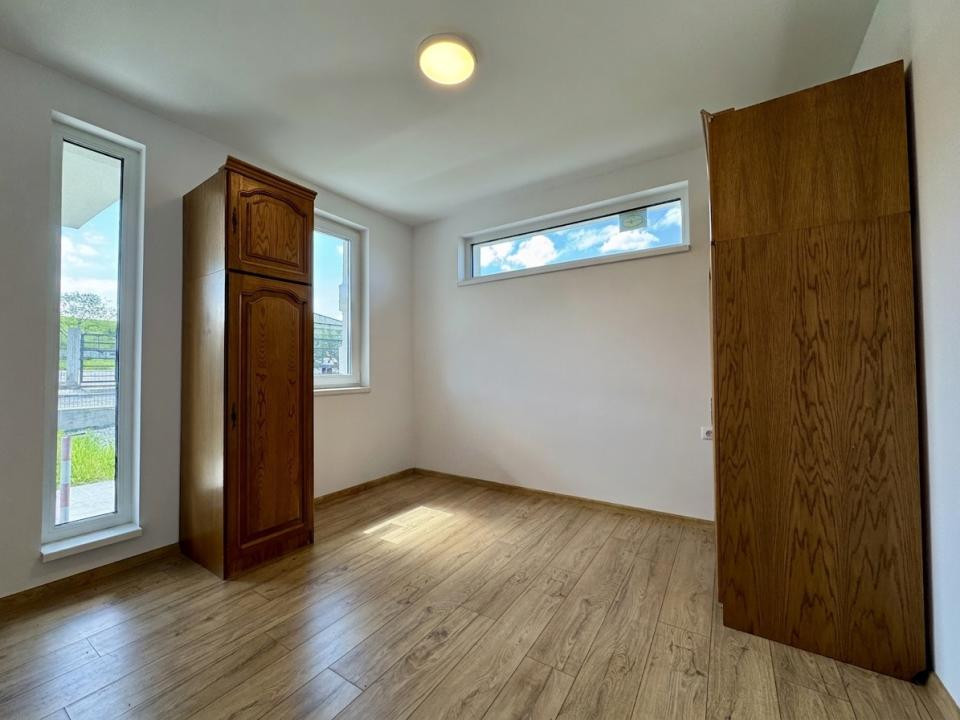 Casa individuala pe un singur nivel, 100 mp utili, 500 mp teren, Corușu