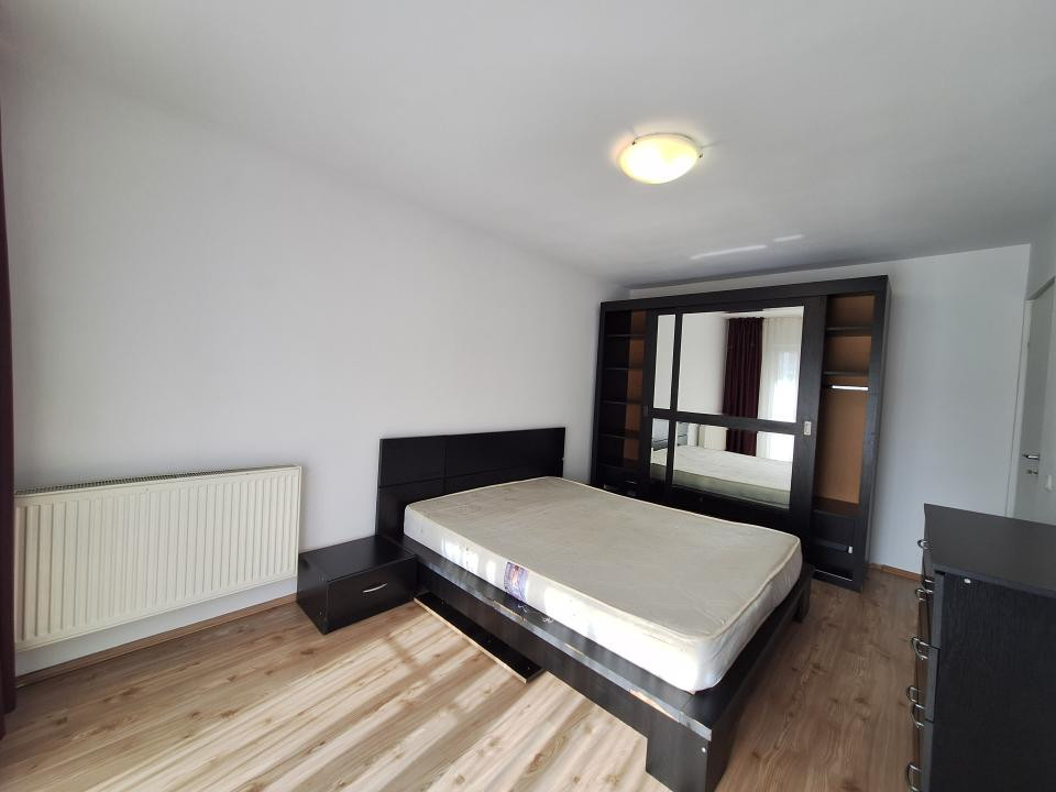 Apartament cu 2 camere, 53 mp, parcare, zona Terra