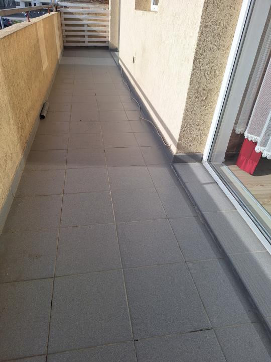 Apartament cu 2 camere, 53 mp, parcare, zona Terra
