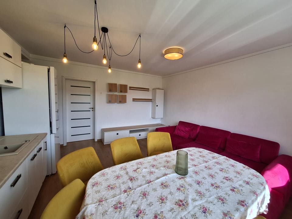 Apartament cu 3 camere, gradina, parcare, zona Stadionului