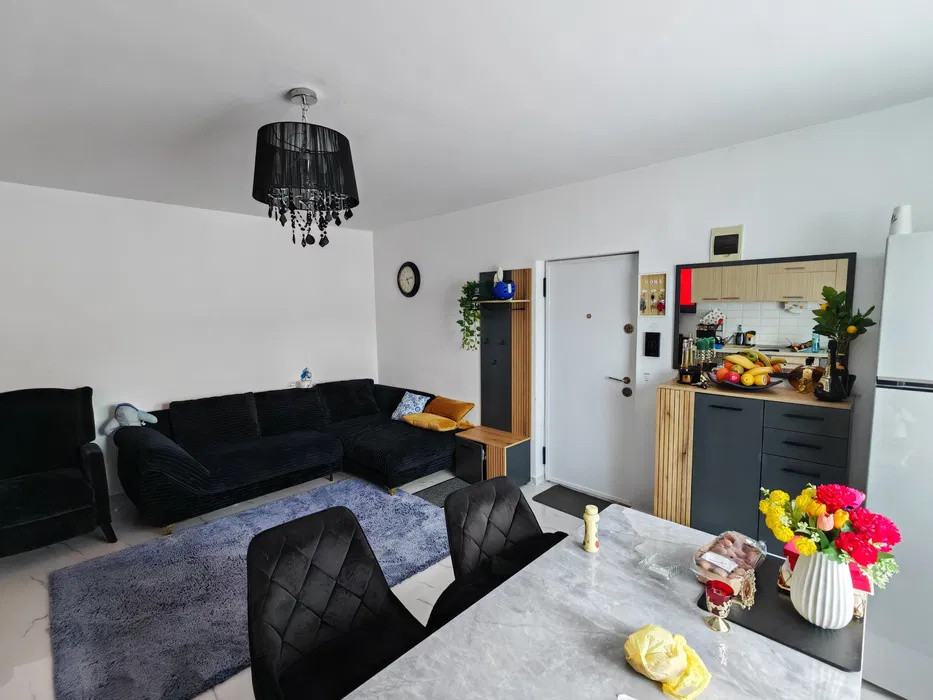 Apartament cu 3 camere, 61 mp, parcare, zona Cetatii