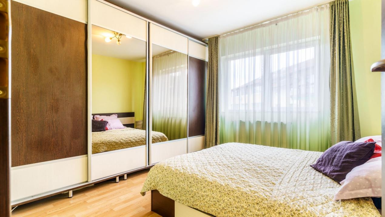 Apartament de doua camere, 44.44 mp, mobilat/utilat, Zona Florilor