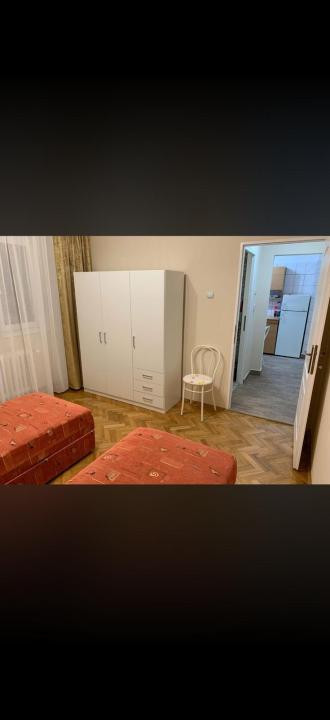 Apartament cu 2 camere decomandate,etaj intermediar,zona Calea Floresti-Manastur