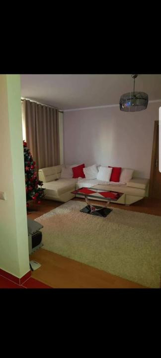Apartament cu 2 camere,etaj intermedar si parcare,Apahida