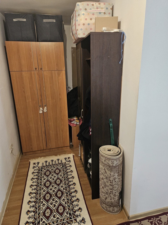 Apartament cu 2 camere,zona Kik,parter, parcare 