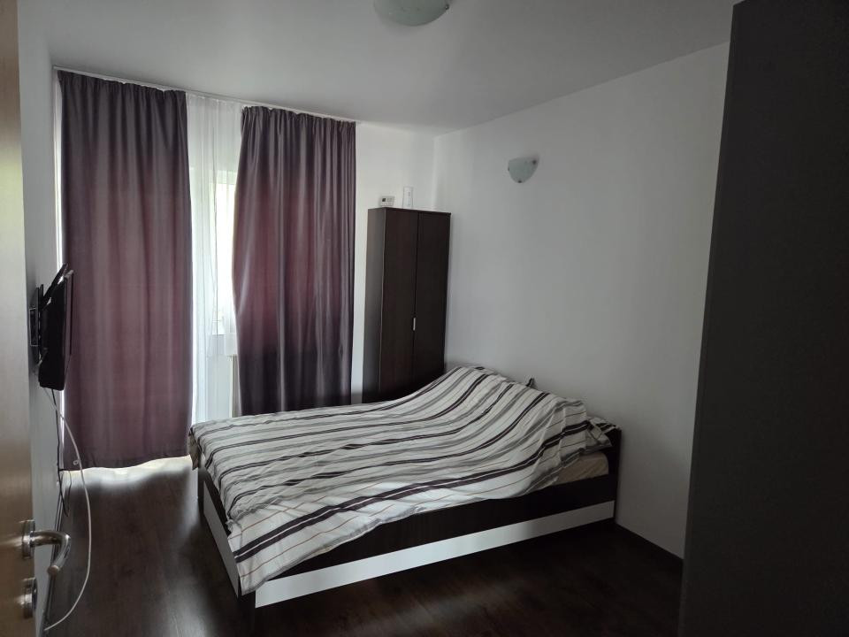 Apartament  cu 2 camere,zona Eroilor,2balcoane,etaj intermediar