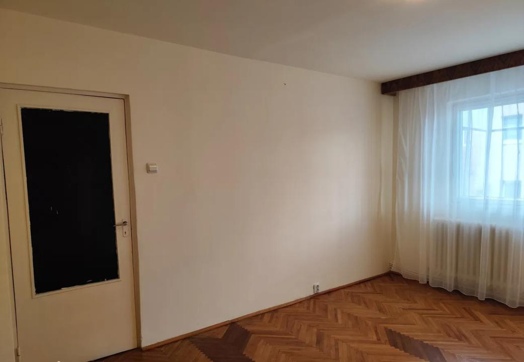 Apartament 3 camere decomandate | 52 mp | Parcare | Mănăștur
