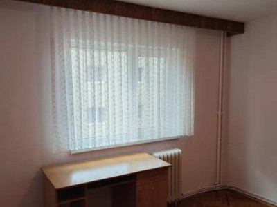 Apartament 3 camere decomandate | 52 mp | Parcare | Mănăștur