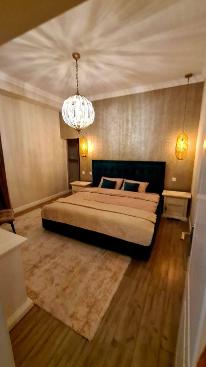 Apartament de LUX, 3 camere ,110 mp , Zona VIVO