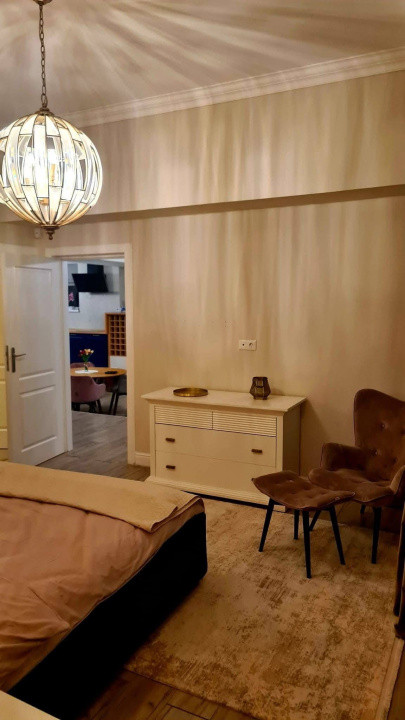 Apartament de LUX, 3 camere ,110 mp , Zona VIVO