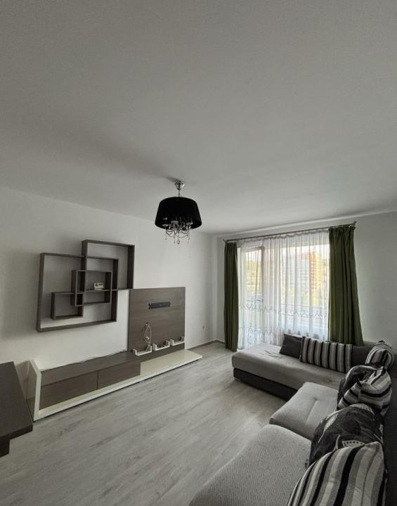 Apartament 2 camere decomandate, 54mp, balcon, parcare, zona Petrom