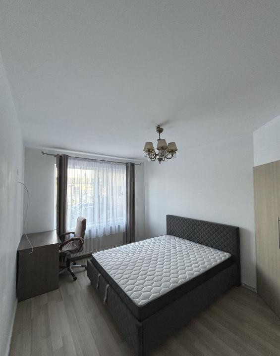 Apartament 2 camere decomandate, 54mp, balcon, parcare, zona Petrom
