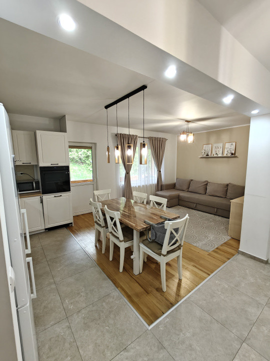 Apartament cu 3 camere, 58 mp, 2 balcoane, zona Statiei de Pompieri
