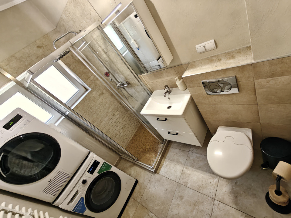 Apartament cu 3 camere, 58 mp, 2 balcoane, zona Statiei de Pompieri