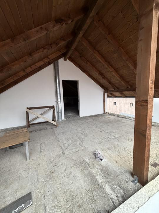 Casa individuala de 180 mp utili , teren de 1200 mp
