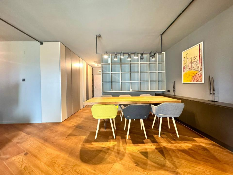 Apartament 3 camere, 91 mp, la cheie, parcare, zona Grand Hotel Italia
