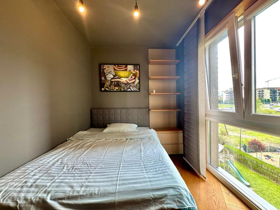 Apartament 3 camere, 91 mp, la cheie, parcare, zona Grand Hotel Italia