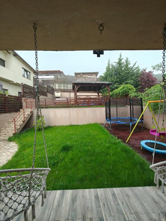 Duplex de vanzare , 120 mp,Garaj utili zona Narciselor