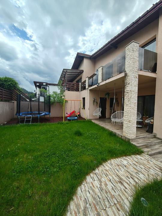 Duplex de vanzare , 120 mp,Garaj utili zona Narciselor
