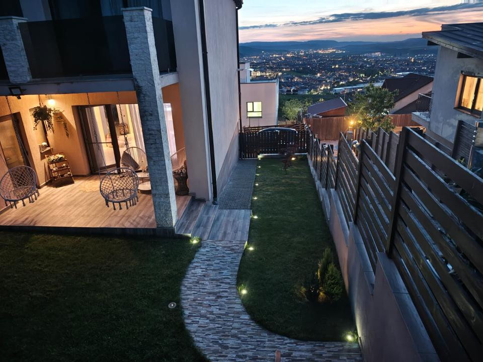 Duplex de vanzare , 120 mp,Garaj utili zona Narciselor