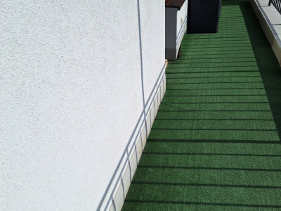 Apartament cu 3 camere, 2 terase, parcare, zona Sub Cetate