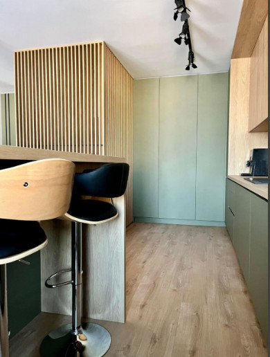 Apartament Ultralux de 2 camere, 55mp, balcon, zona Vivo