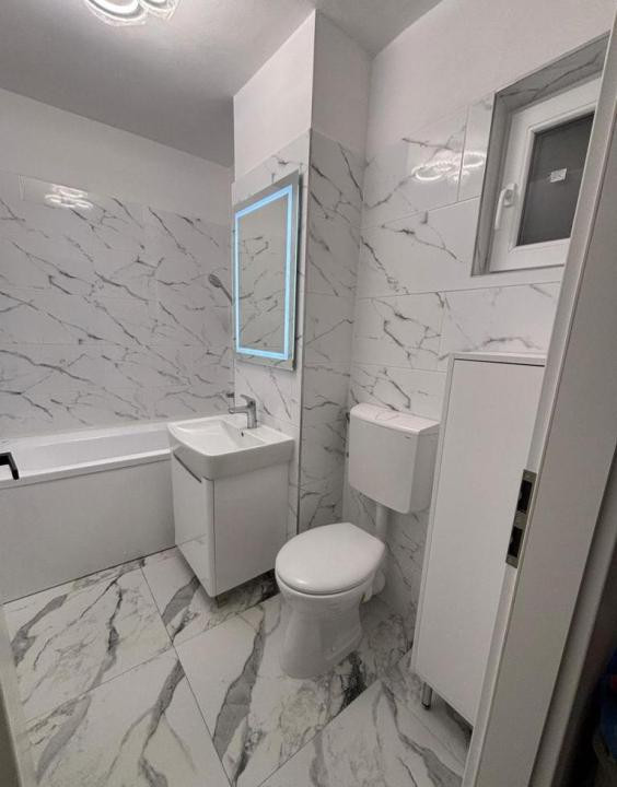 Apartament 3 camere decomandate, 64mp, etaj intermediar, zona Izlazului
