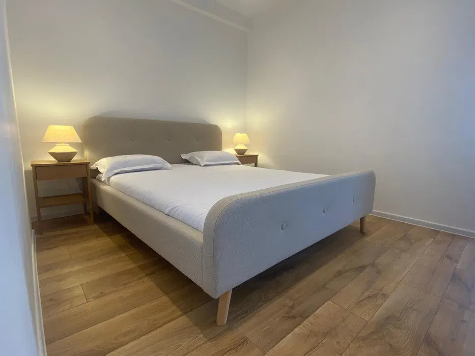 Apartament cu o camera, 35 mp, parcare, zona Abatorului
