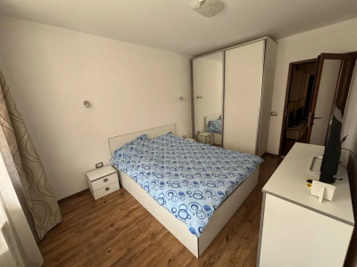 Apartament cu 2 camere, 43 mp, parcare, zona Terra