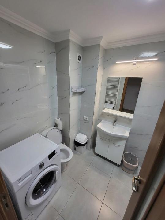 Apartament 2 camere, 47 mp, etaj intermediar, parcare, zona Corneliu Coposu