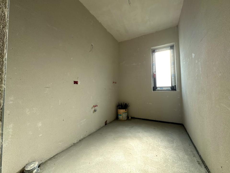 Casă individuală, 170 mp, finisata, pe un singur nivel, 300 mp curte, Chinteni
