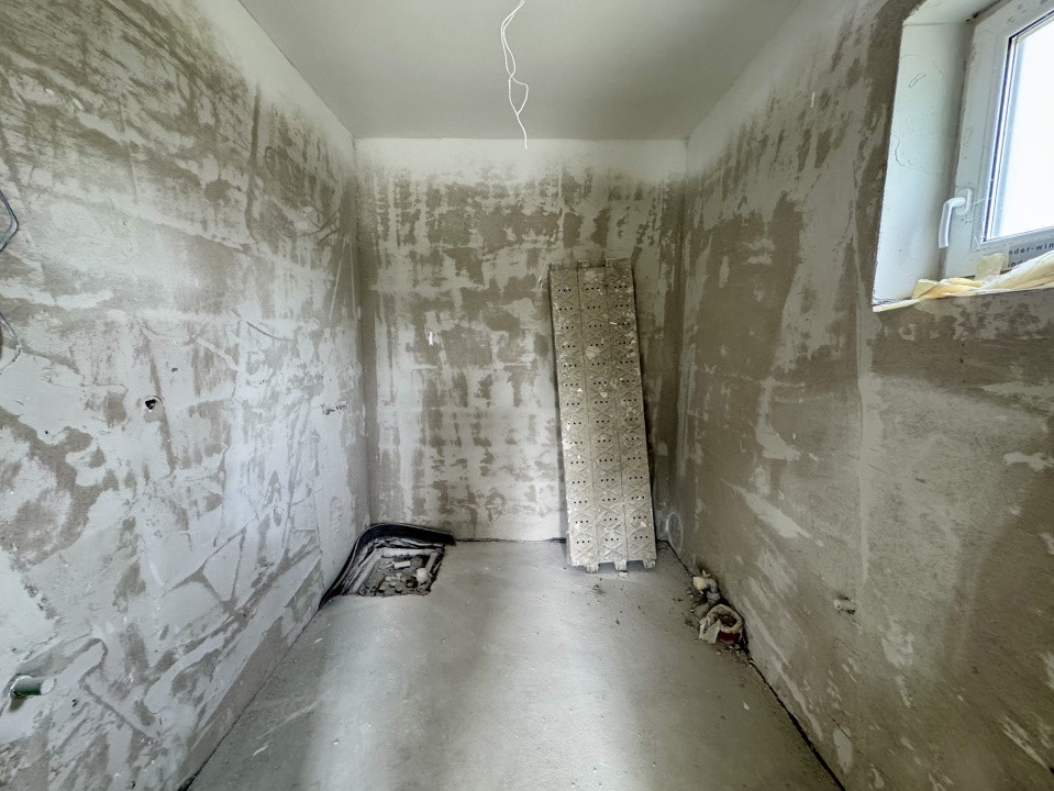 Casă tip duplex, 4 camere, 3 băi, 143 mp, Chinteni