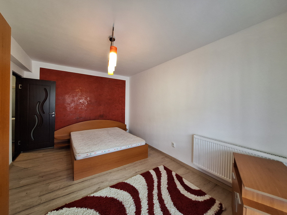 Apartament cu 2 camere, 52 mp, balcon, zona Terra