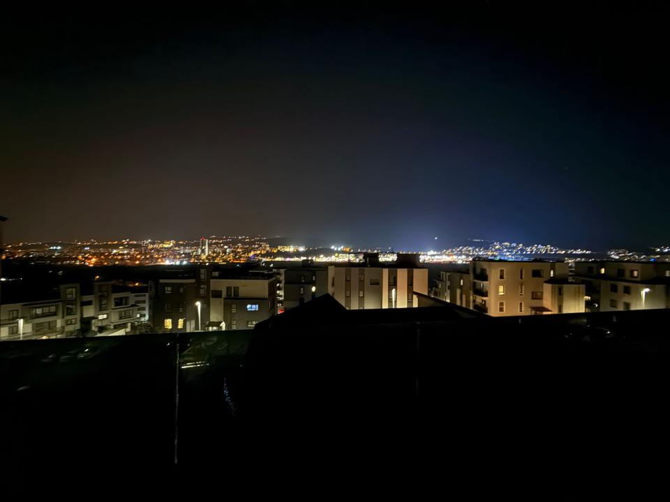 Casă tip duplex, construcție premium cu rooftop panoramic de 61 mp, Donath Park