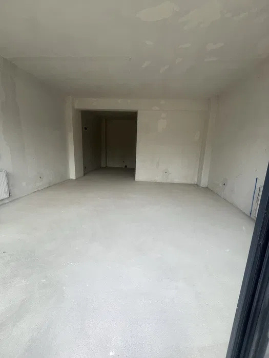 Spațiu comercial cu vad, 52 mp, parter, zona străzii Fabricii