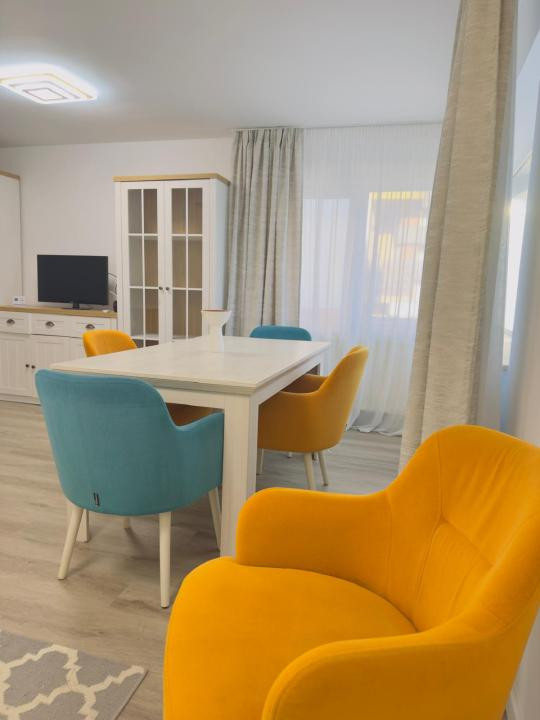 Apartament cu 2 camere, 61 mp, etaj intermediar in zona Sigma