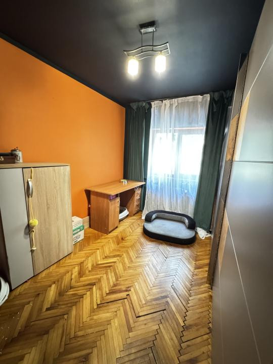 Apartament de 3 camere, Decomandat, 65 mp, Garaj, Boxa, Zorilor