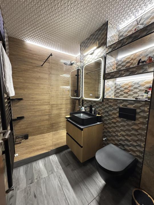 Apartament de 3 camere, Decomandat, 65 mp, Garaj, Boxa, Zorilor