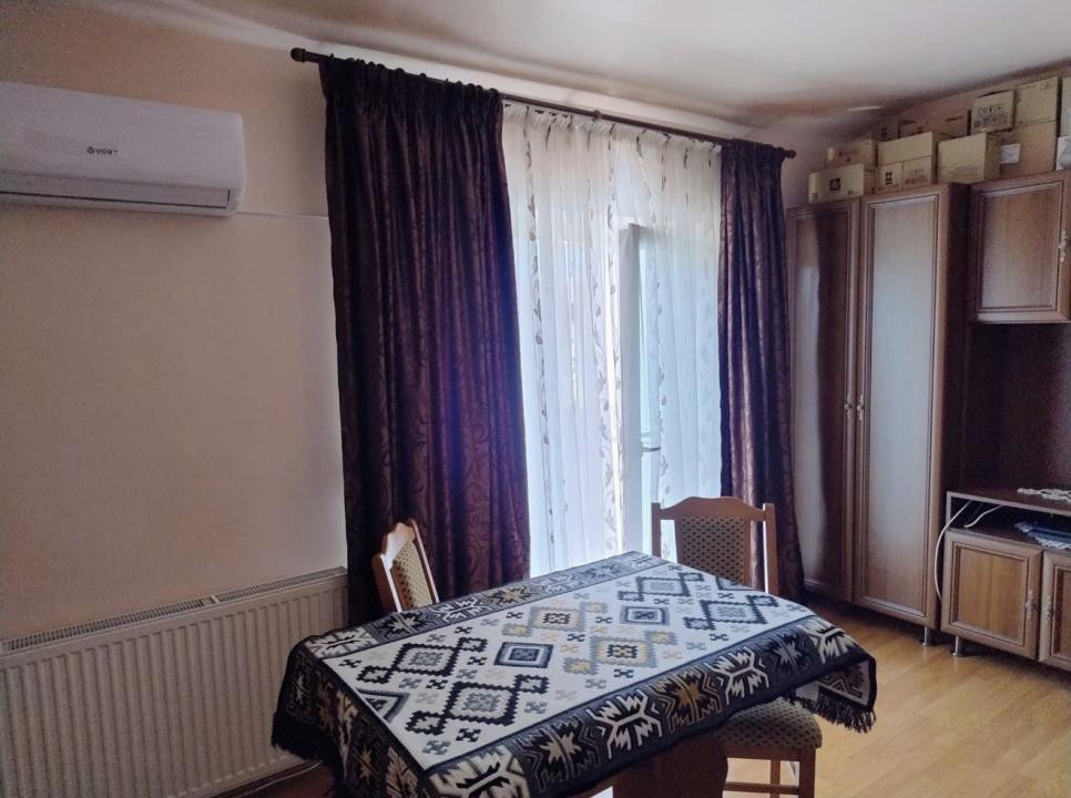 Apartament de 55 mp utili,parcare inclusa,zona Florilor