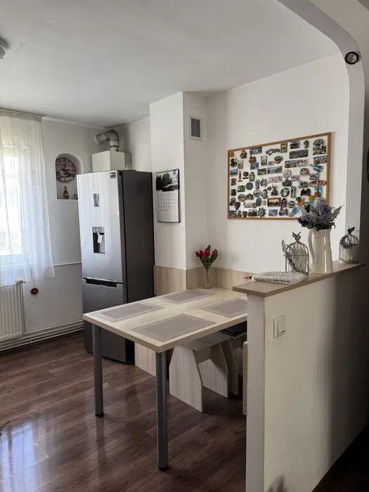 Apartament 3 camere, terasa, loc de parcare, Manastur