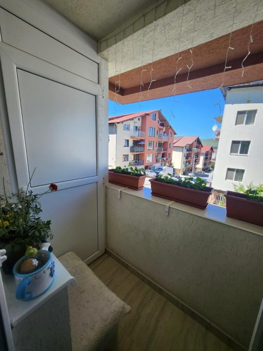 Apartament cu 2 camere decomandat, 43 mp, parcare, zona Teilor